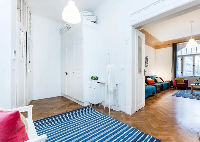 Apartamento 2bdr Old Town Square W Fast Wi-fi *